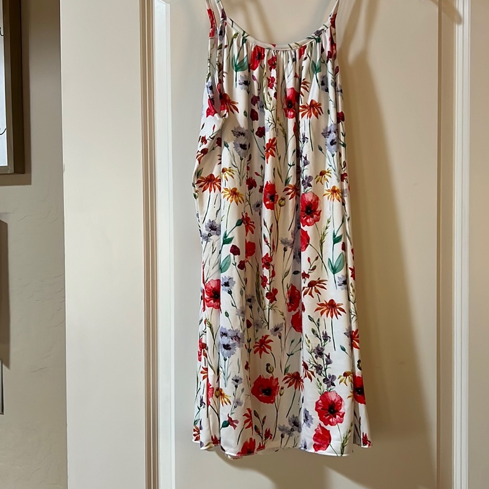 Floral Women’s Silky/Stretchy Blouse